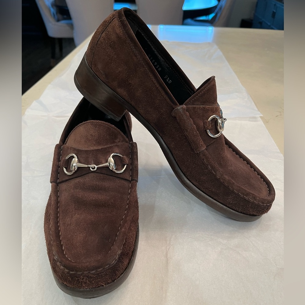 Gucci mens brown suede horsebit loafer